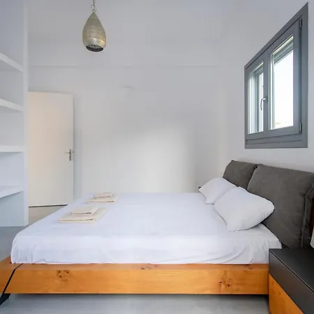 Διαμέρισμα Parikia's Crossroad 3 Bedroom House Πάρος