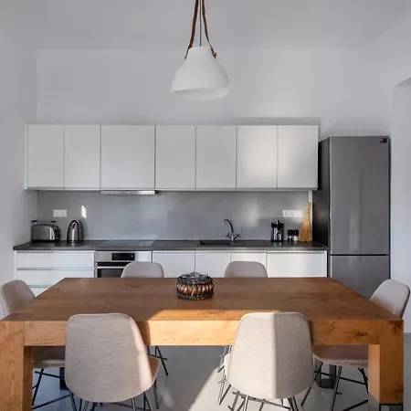 Appartement Parikia's Crossroad 3 Bedroom House Páros